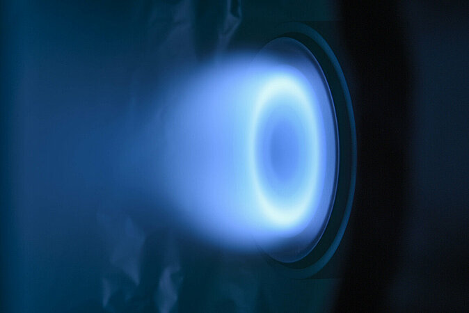 IOM Leipzig: Plasma-assisted deposition of thin films